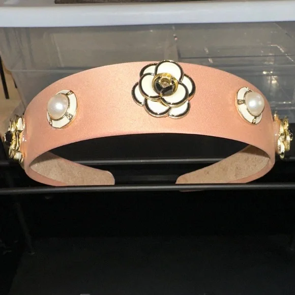 Elegant Taupey Pink Floral Headband w/ Faux Perl’s and Floral Accents - Picture 1 of 4